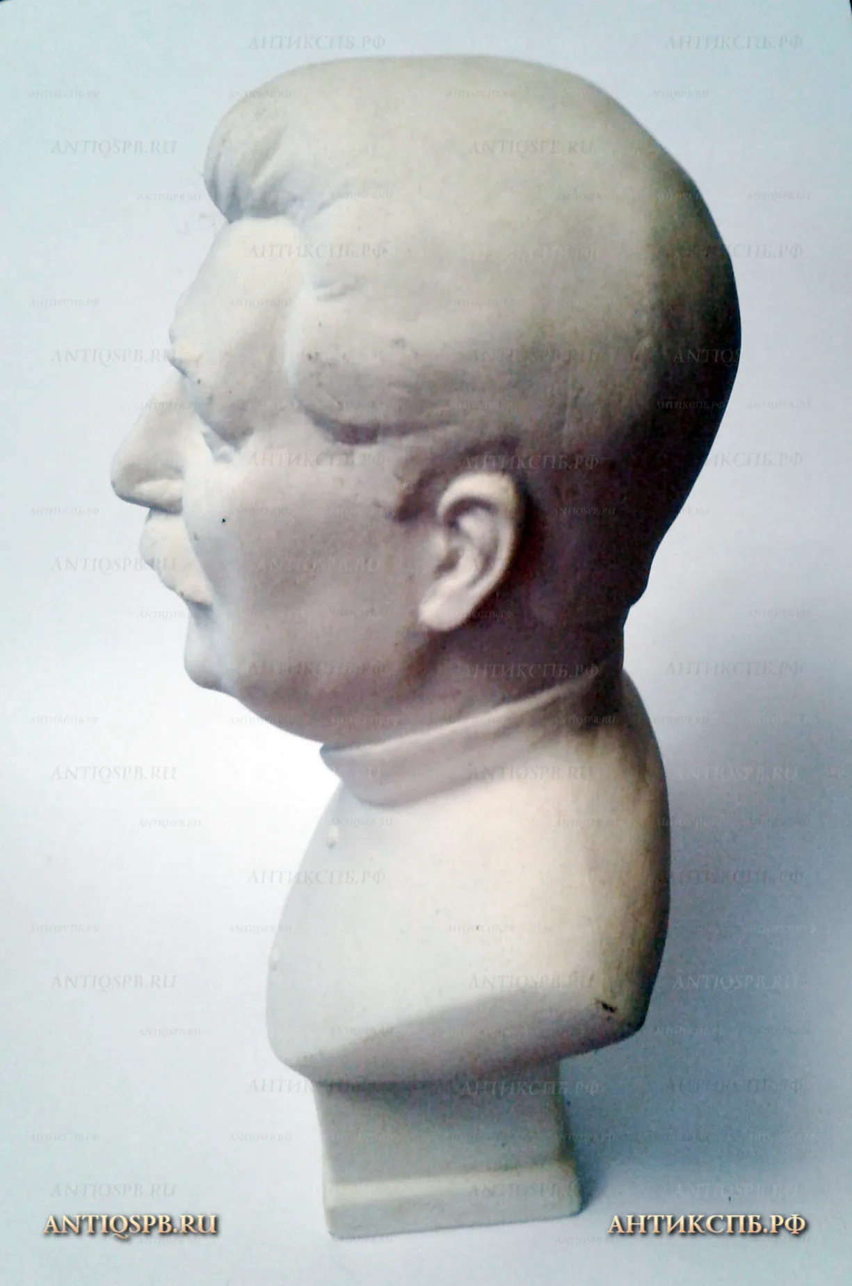 Бюст фарфоровый "Сталин". СССР. Перв. пол. ХХ века. №21900